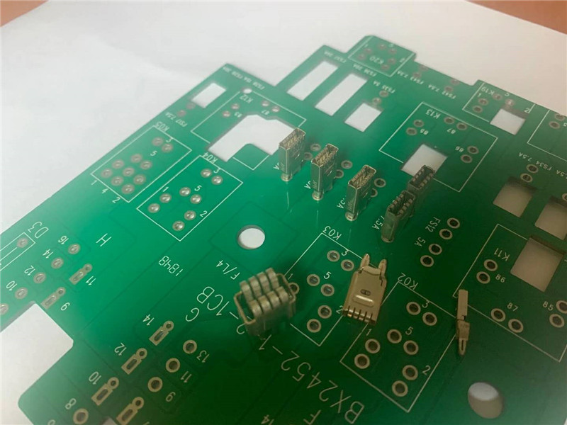 精密硬件PCB端子连接器PCB电流连接技术